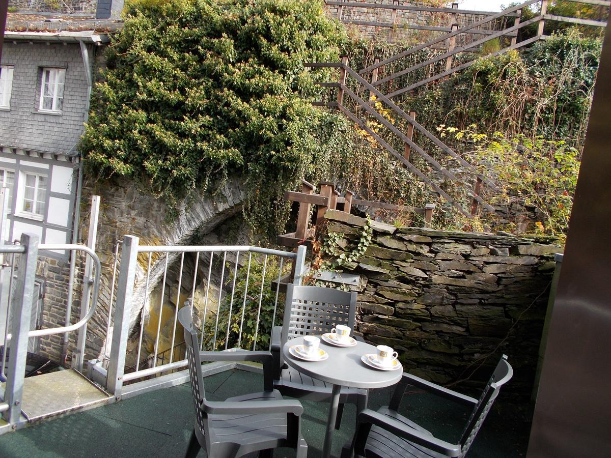 Fewo 2 Im Geschenkehaus Apartment Monschau Luaran gambar